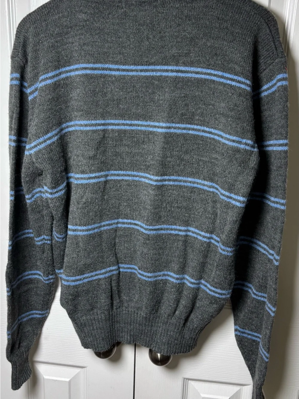 Vintage Le Tigre Men’s XL Gray Blue Striped Grandpa Sweater Crewneck Retro